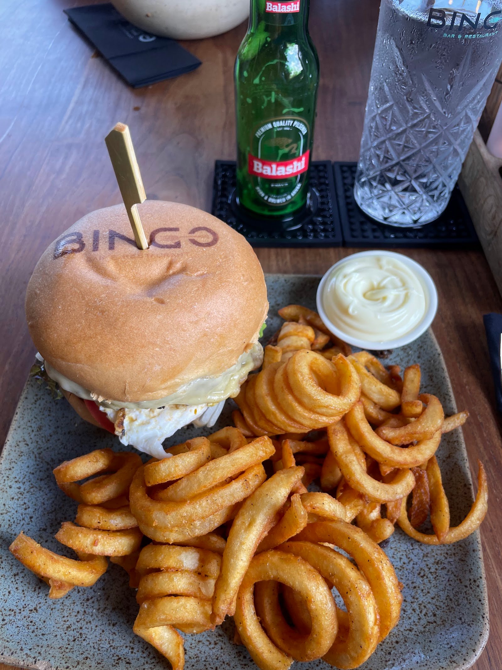 Bingo Cafe & Restaurant interior