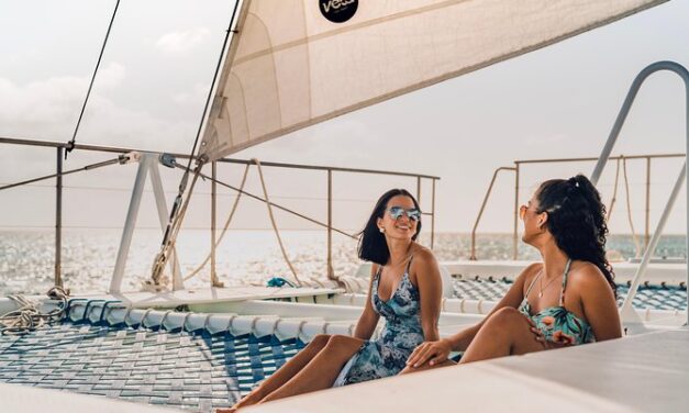 Aruba Sunset Sail Experience