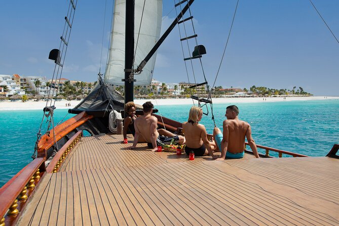 Jolly Pirate Afternoon Sail and Snorkel Cruise in Aruba