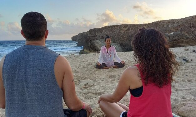 Aruba Sunrise Hike and Beach Meditation