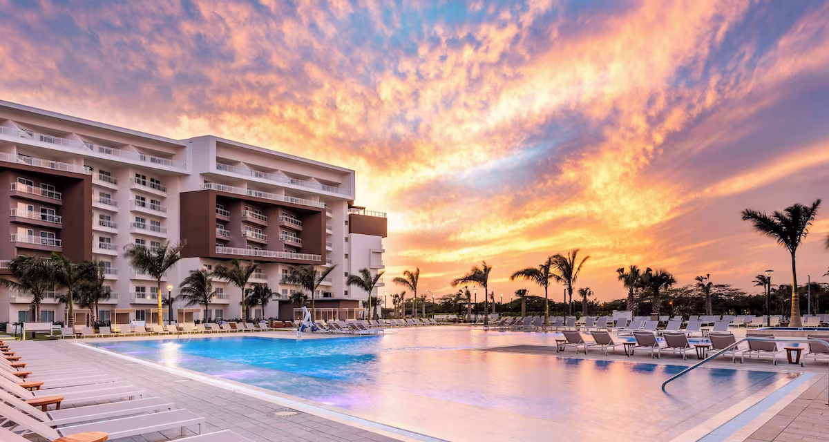 Embassy Suites By Hilton Aruba Beach Resort