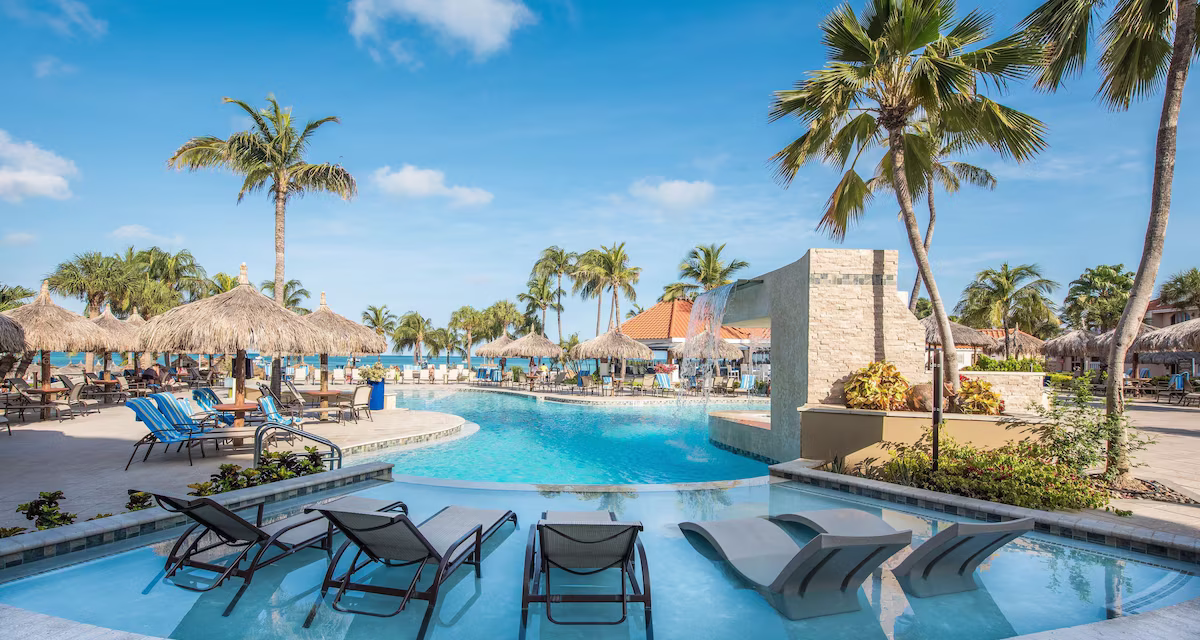 Playa Linda Beach Resort