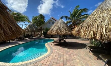 Aruba Tropic Apartments