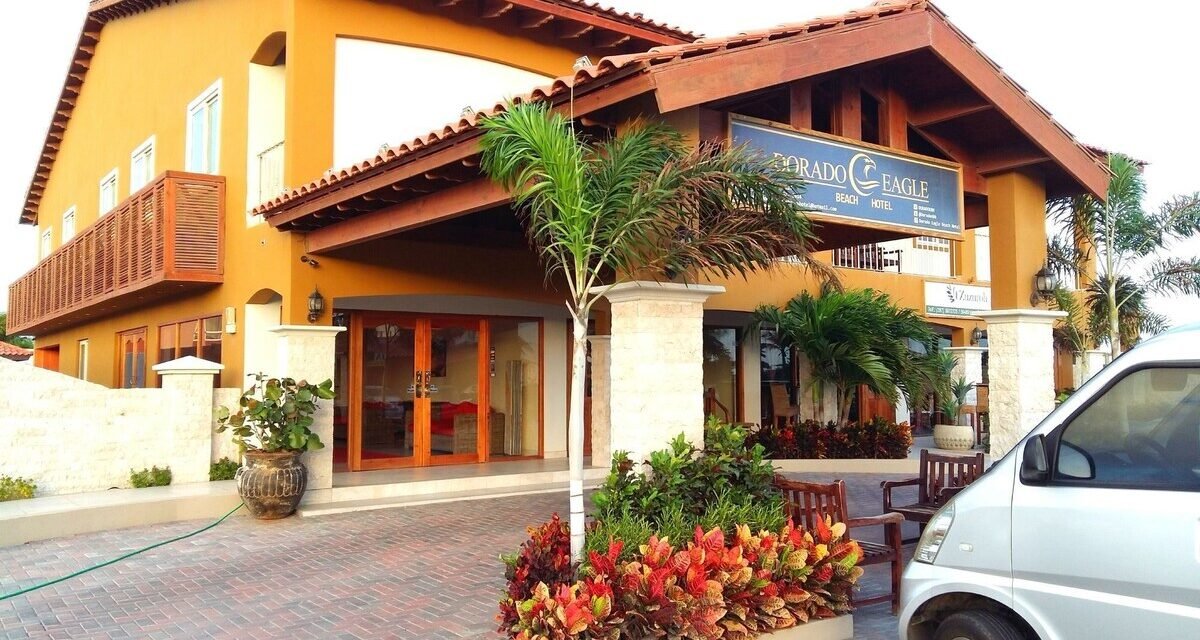 Dorado Eagle Beach Hotel