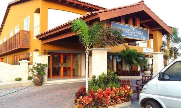 Dorado Eagle Beach Hotel