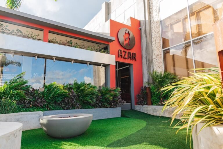 Azar Aruba: Mediterranean Flavours on Palm Beach