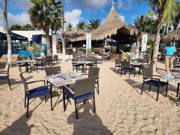 Barefoot Restaurant Aruba: Fine Dining Where the Water Meets the Sand