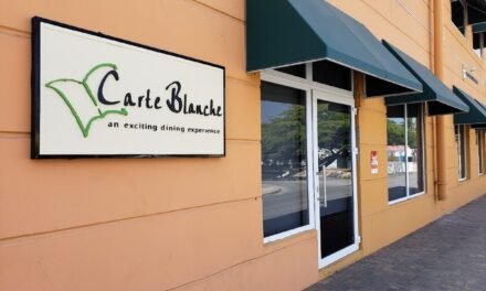Carte Blanche Aruba: Intimate Chef’s Table Experience in Palm Beach