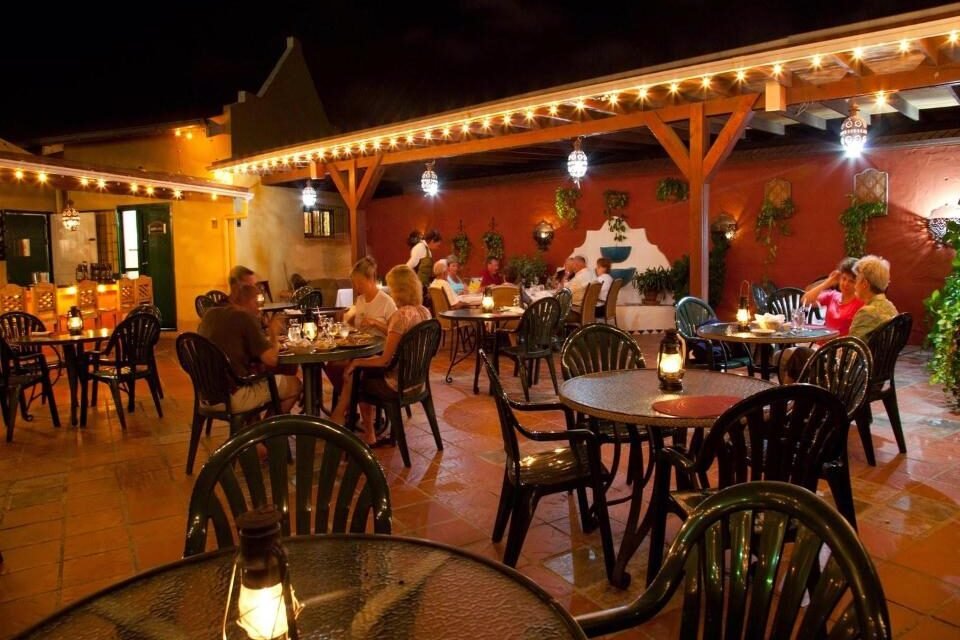 Gasparito Aruba: Authentic Aruban Cuisine in a 17th Century Cunucu House