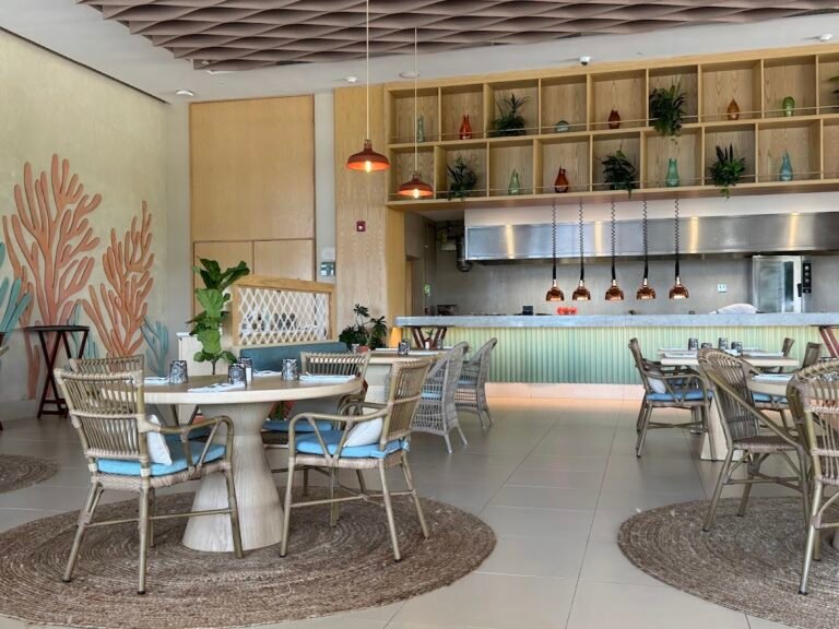 Marea Aruba: Upscale Seafood with a View on Eagle Beach