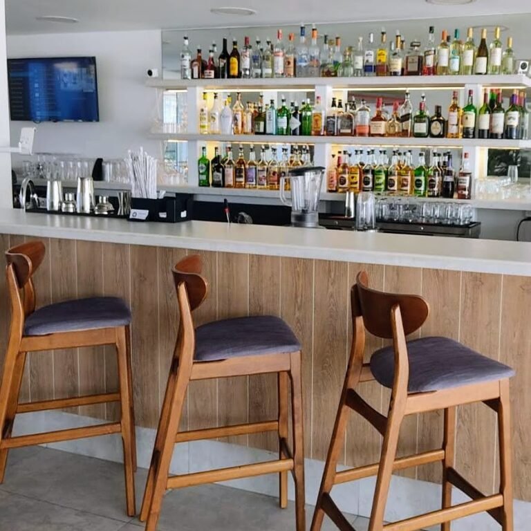 Steakout Aruba: High-End Steaks in Oranjestad