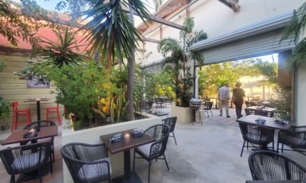 Wilhelmina Restaurant Aruba: Aruba’s Most Historic Dining Institution