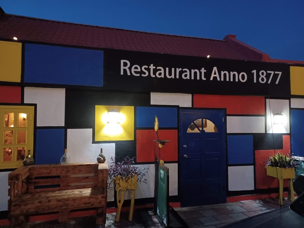 Restaurant anno 1877 Aruba Oranjestad historic 18th century building