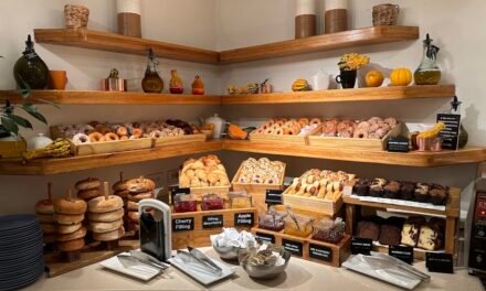 Aquarius Restaurant Aruba: Contemporary Dining at the Renaissance Marina (2026)