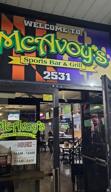 Carlitos Caribbean Sports Bar & Grill Aruba: Palm Beach Dining Guide 2026