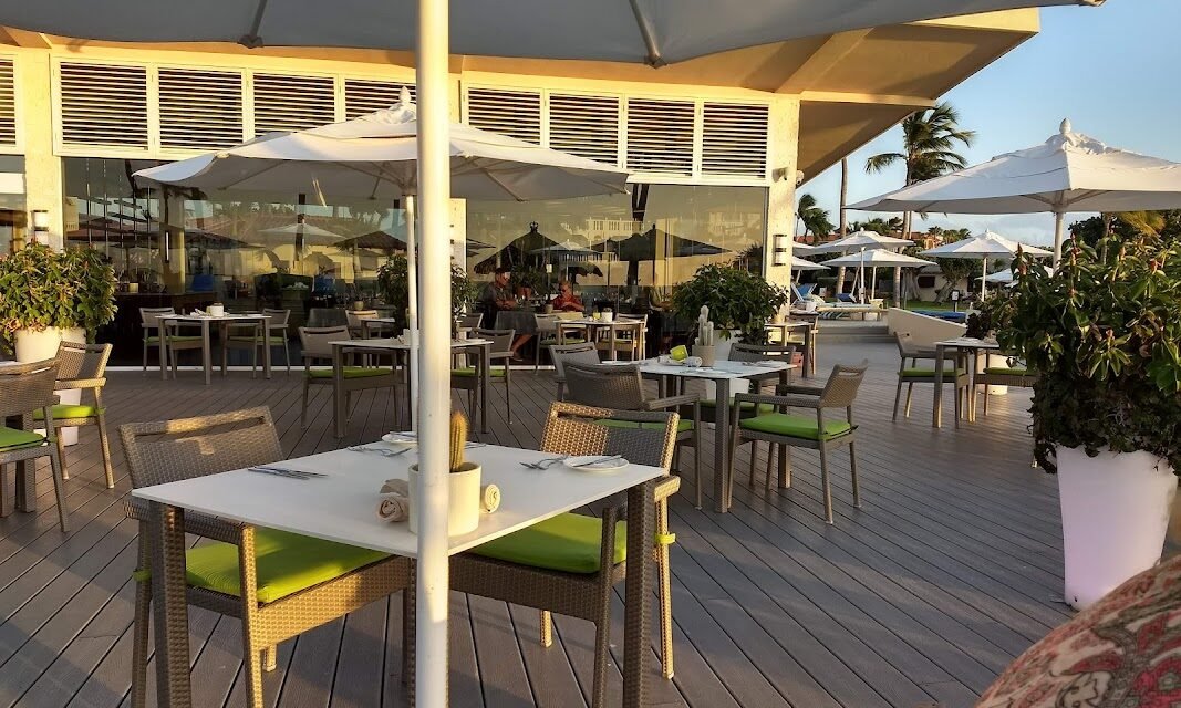Elements Restaurant Aruba: Adults-Only Dining on Eagle Beach (2026 Guide)