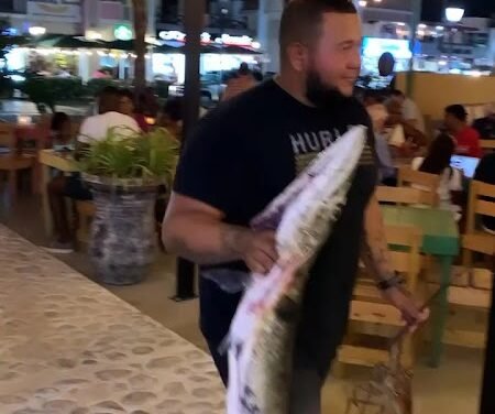 Fisherman’s Hut Aruba: Fresh Seafood on Palm Beach (2026 Guide)