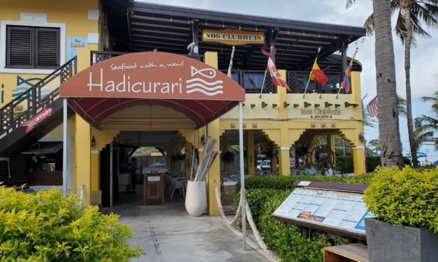 Hadicurari Restaurant Aruba: Fresh Seafood on Palm Beach (2026 Guide)