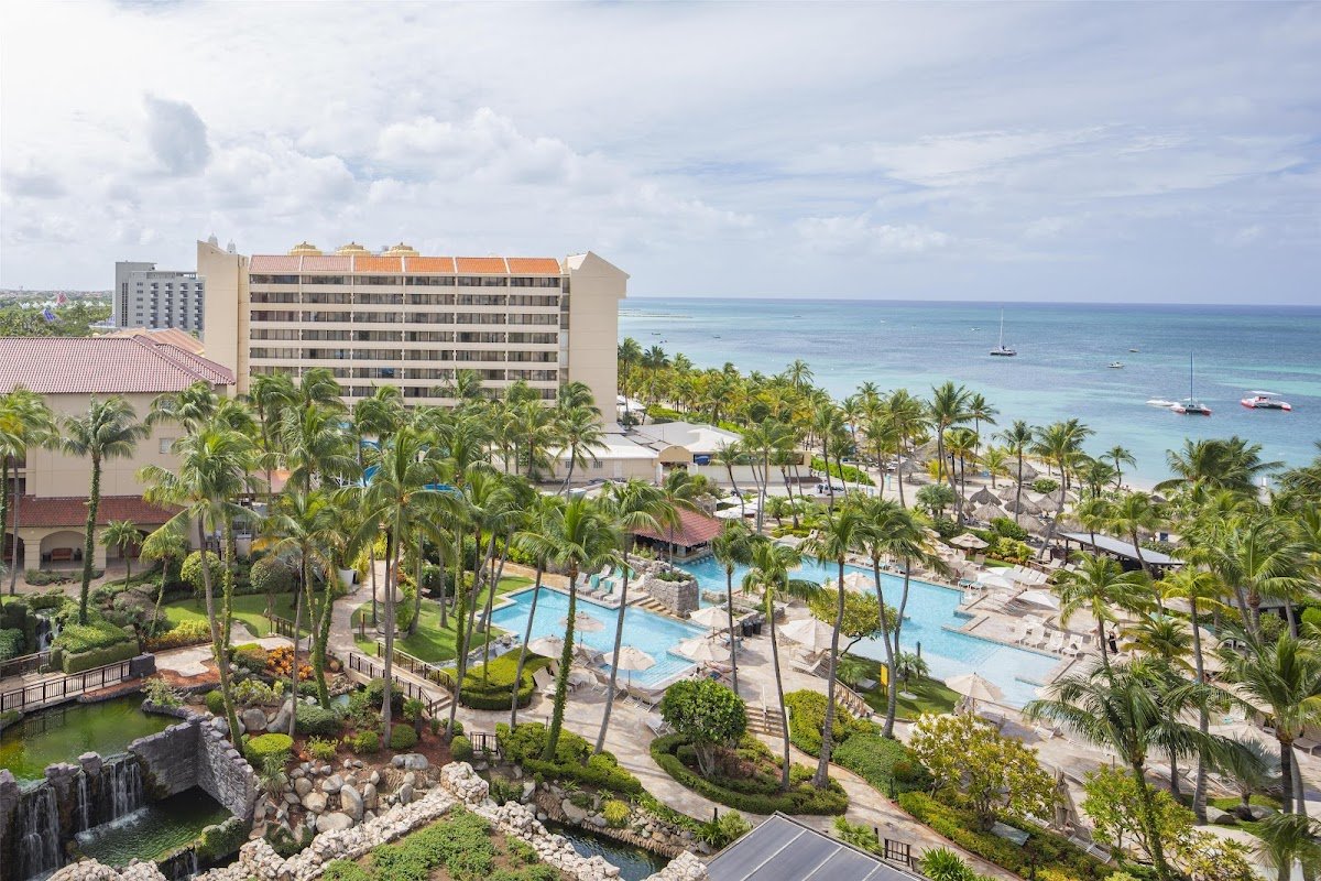 Hyatt Regency Aruba Palm Beach beachfront pool resort