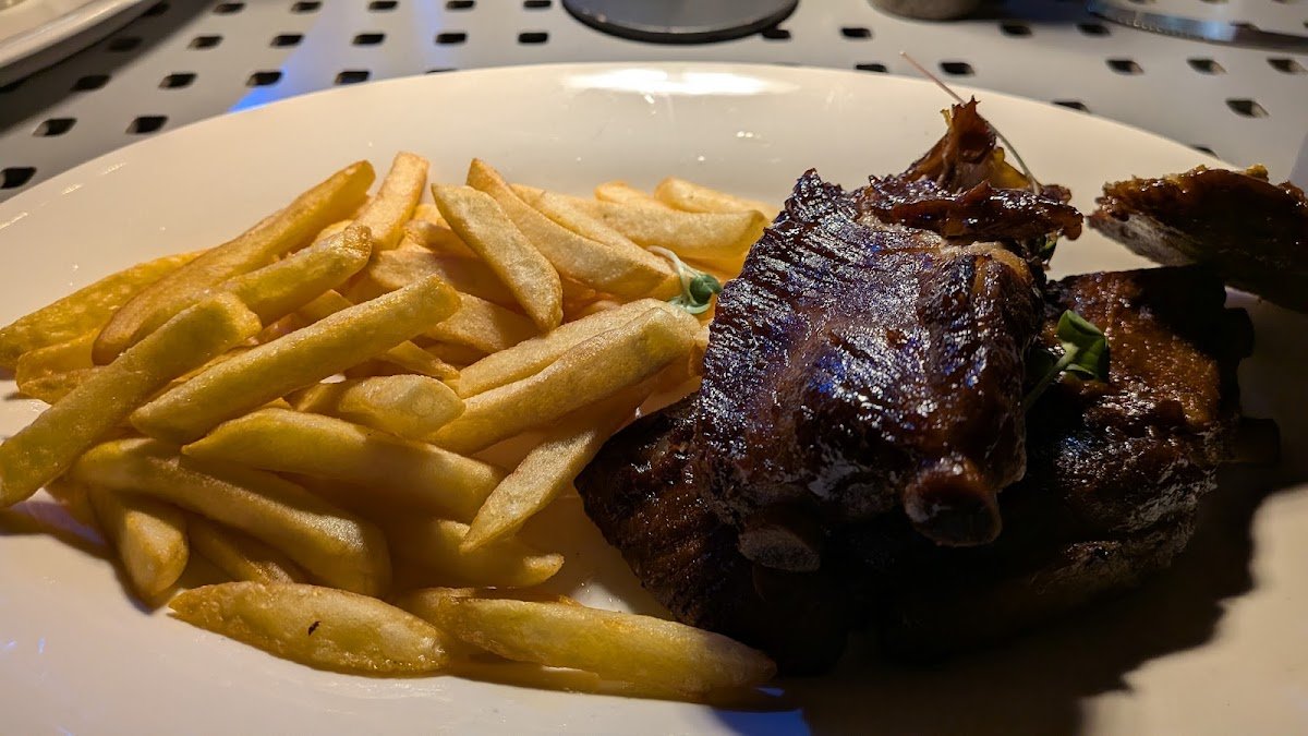 Battata Beach Bar dining experience