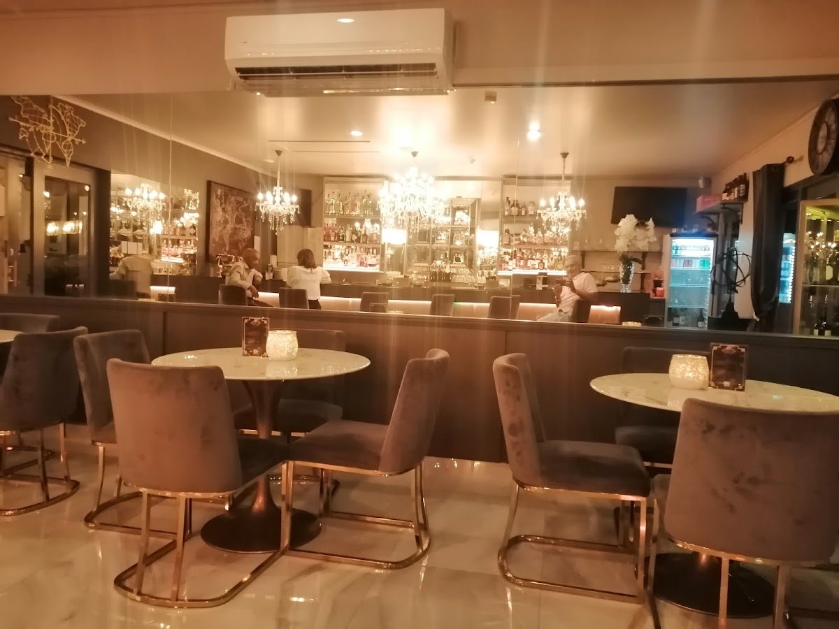Continental by Will Mora dining experience