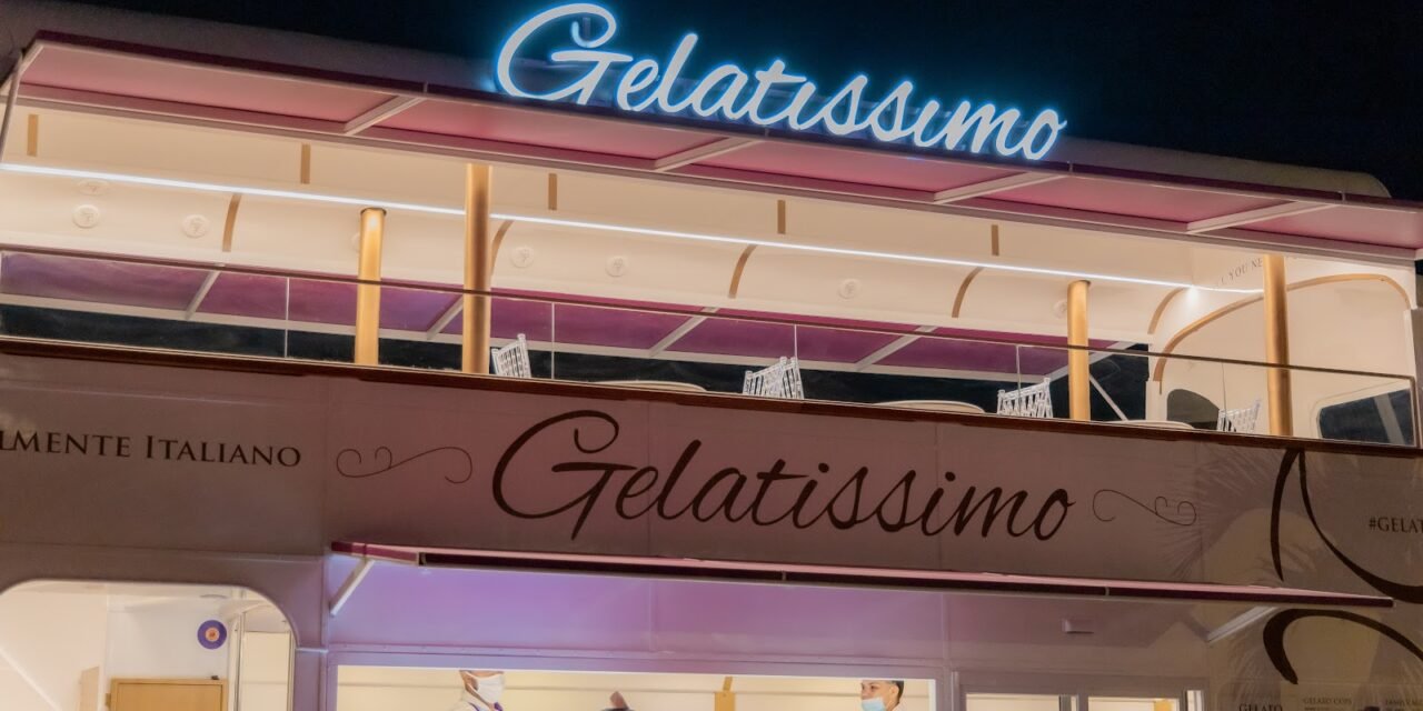 Gelatissimo Aruba: Gelato Bus at Gianni’s Plaza Palm Beach