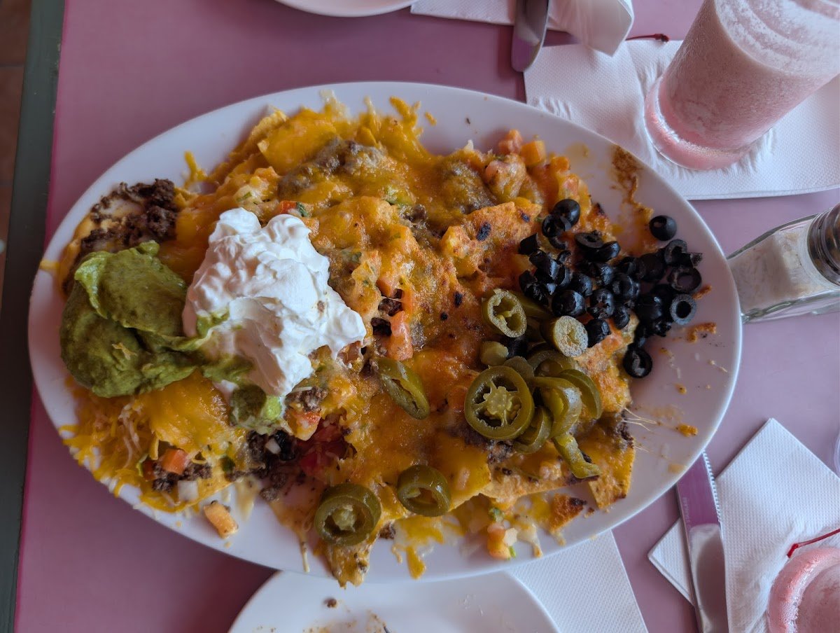 Iguana Joe's Caribbean Bar & Grill dining experience