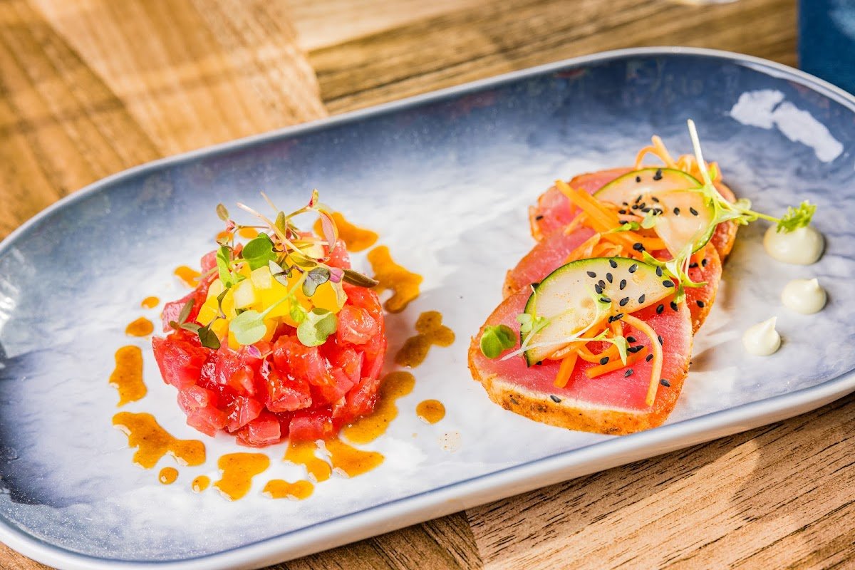 Kokoa Restaurant & Bar atmosphere and dining
