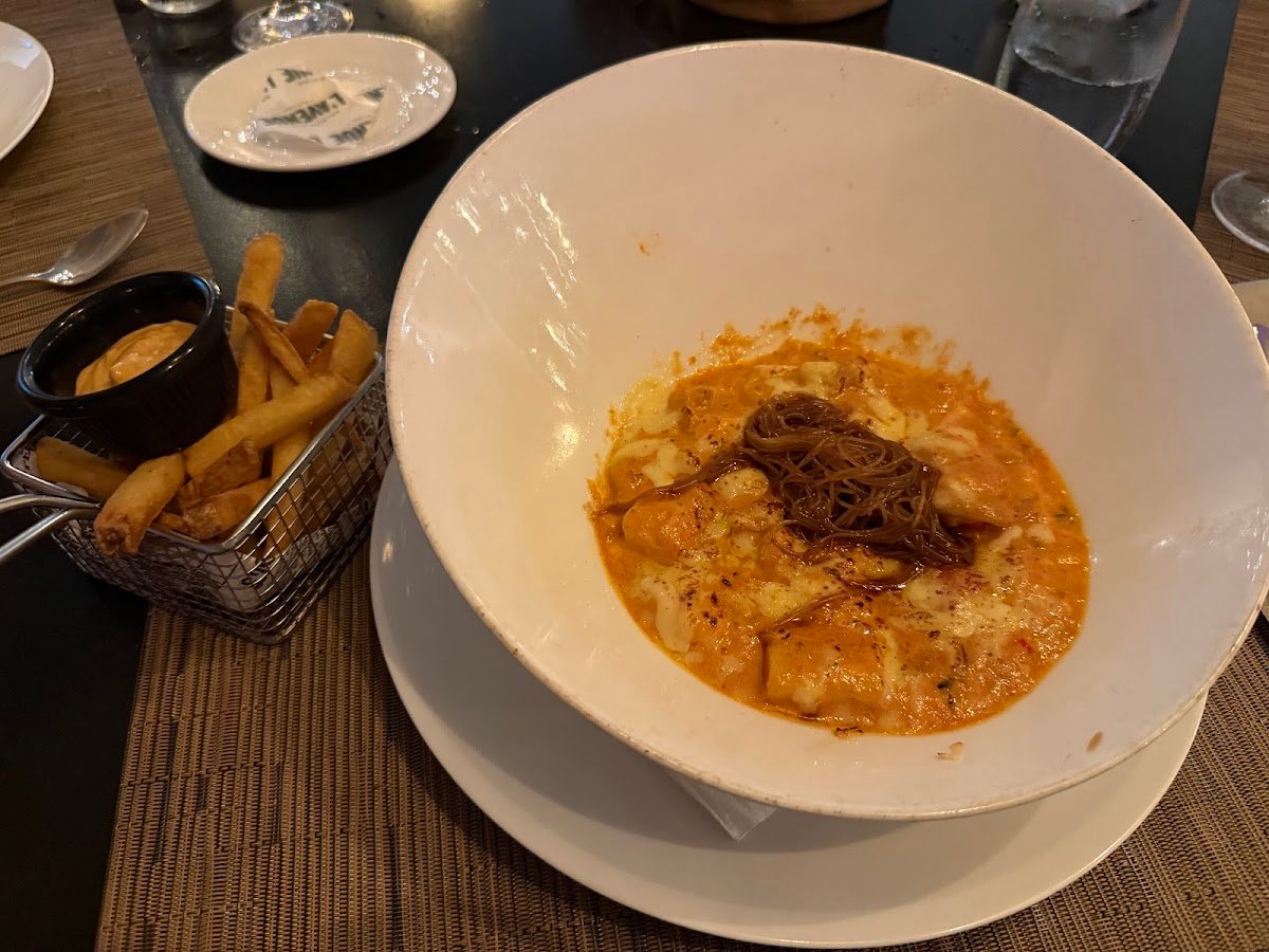 L'Avenue Aruba signature dishes