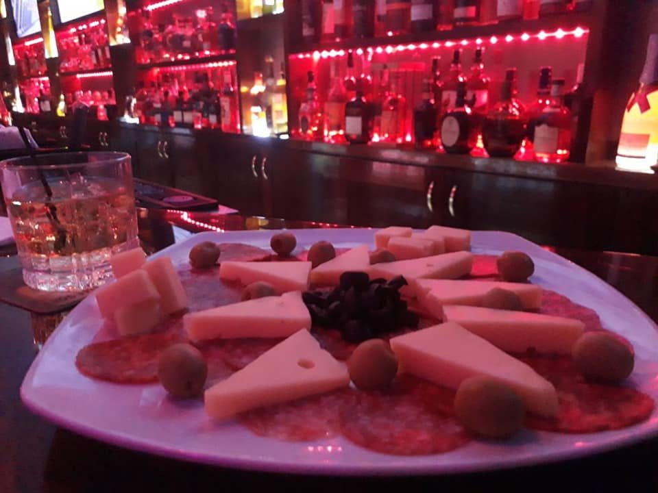 La Oficina Aruba dish