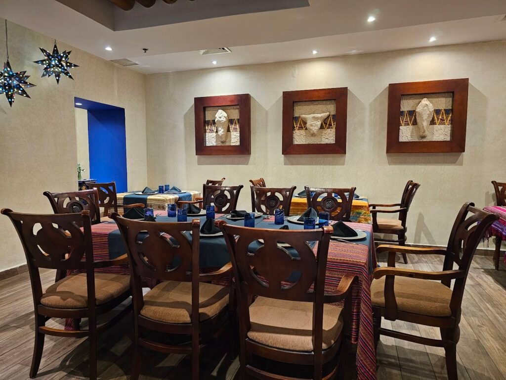 Mexico Lindo Palm Beach restaurant