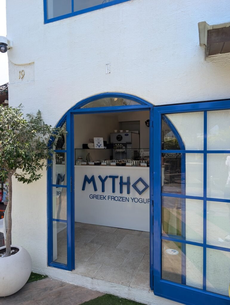 MYTHOS Greek Frozen Yogurt Aruba
