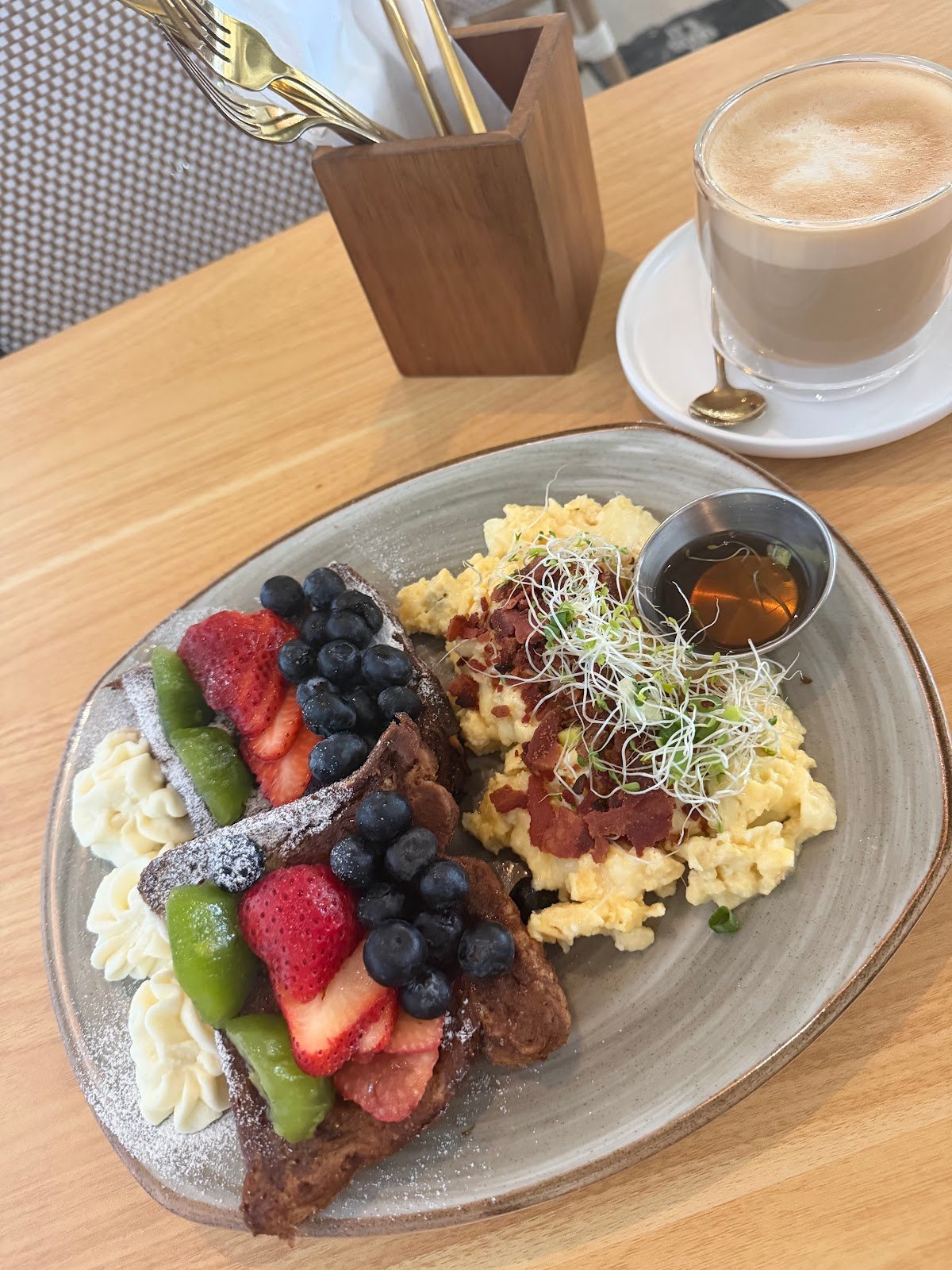 Organic Bodega Café signature dishes