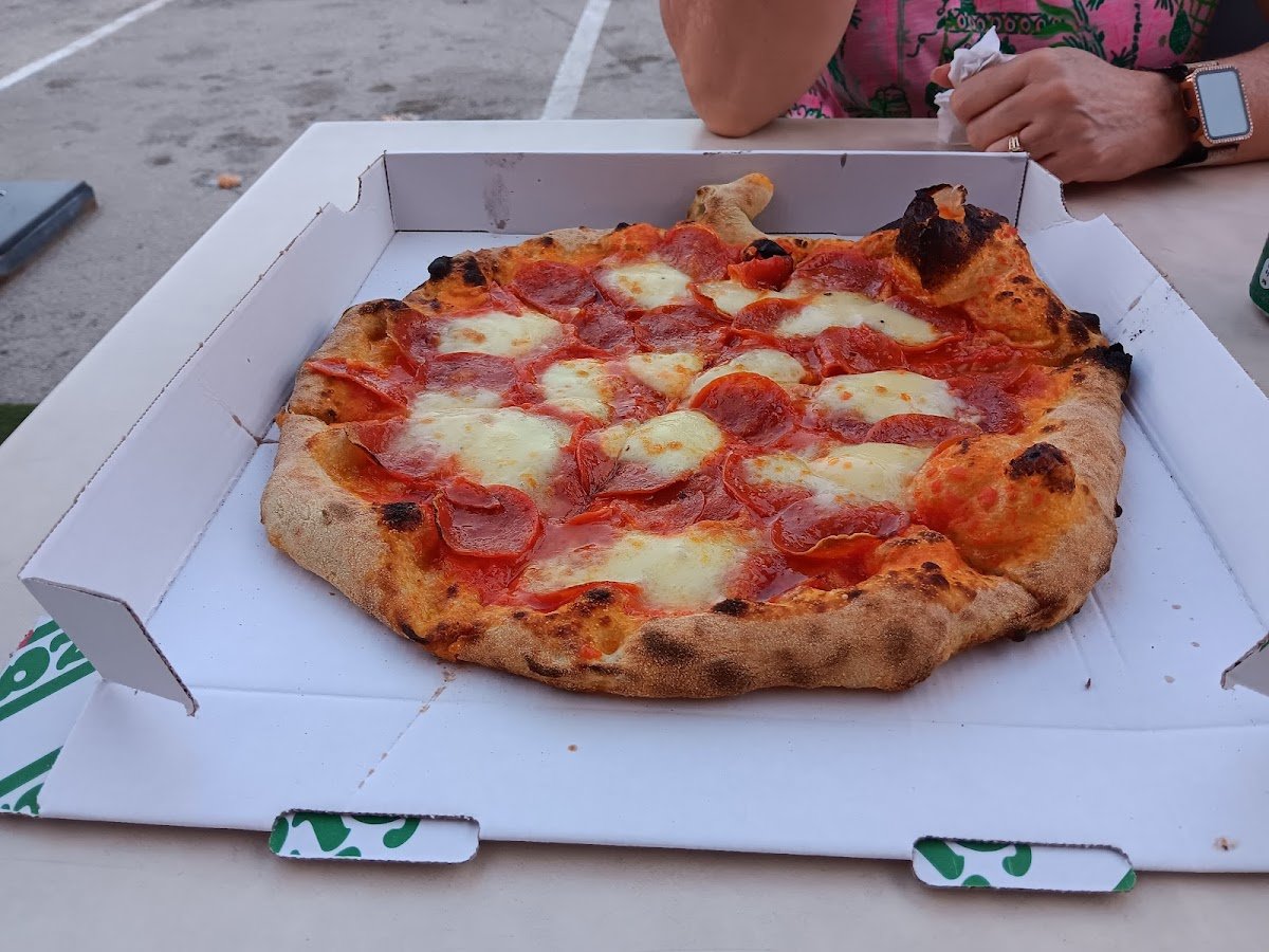 Pizza Italia food and drinks