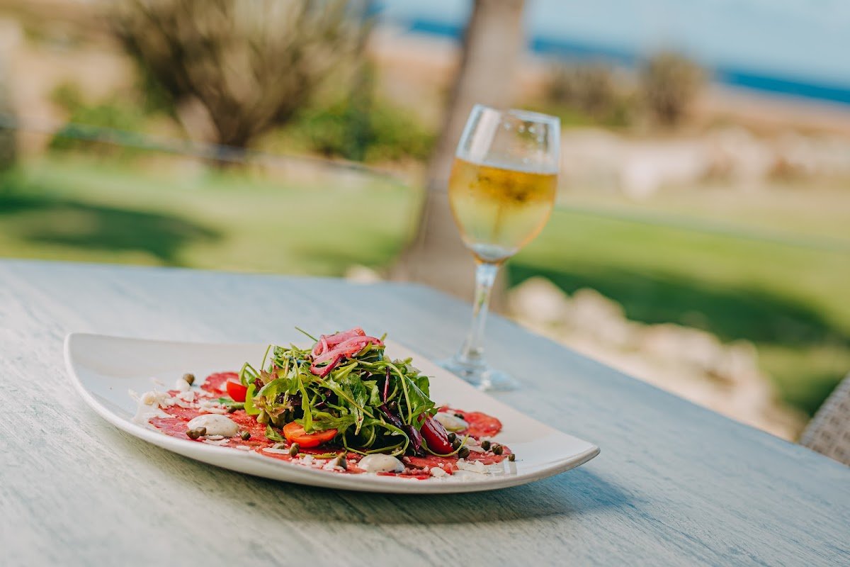 The Restaurant at Tierra del Sol interior and atmosphere