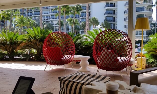 Ruth’s Chris Steak House Aruba: Sizzling Steaks at the Marriott