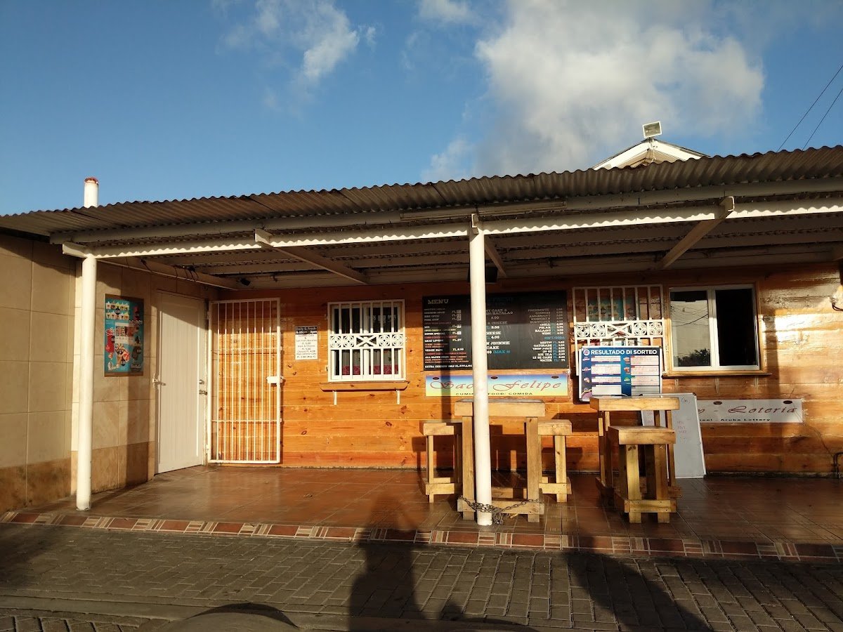 Saco di Felipe food and drinks