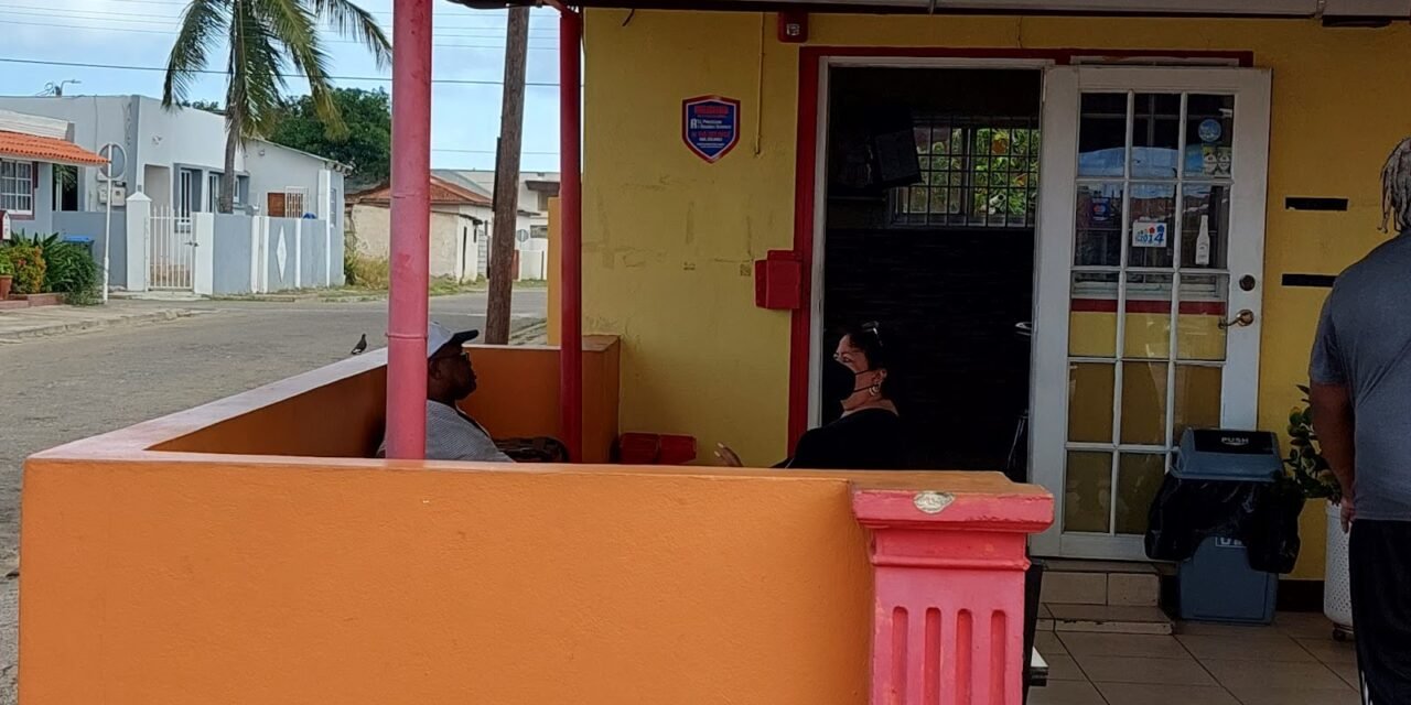 Skylake Restaurant Aruba: Local Caribbean Food in San Nicolas