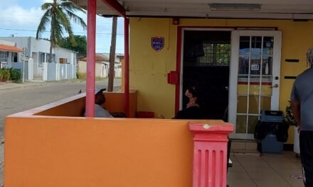 Skylake Restaurant Aruba: Local Caribbean Food in San Nicolas