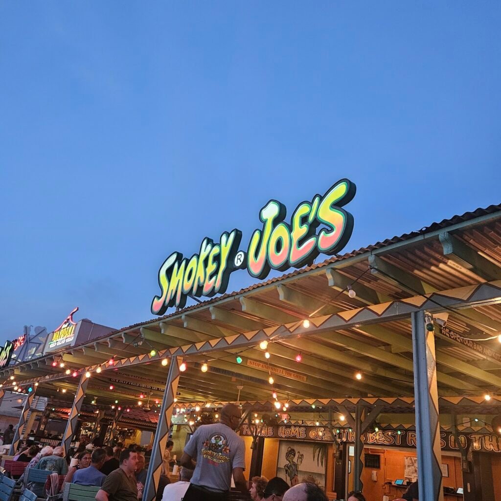 Smokey Joe Island Grill Aruba