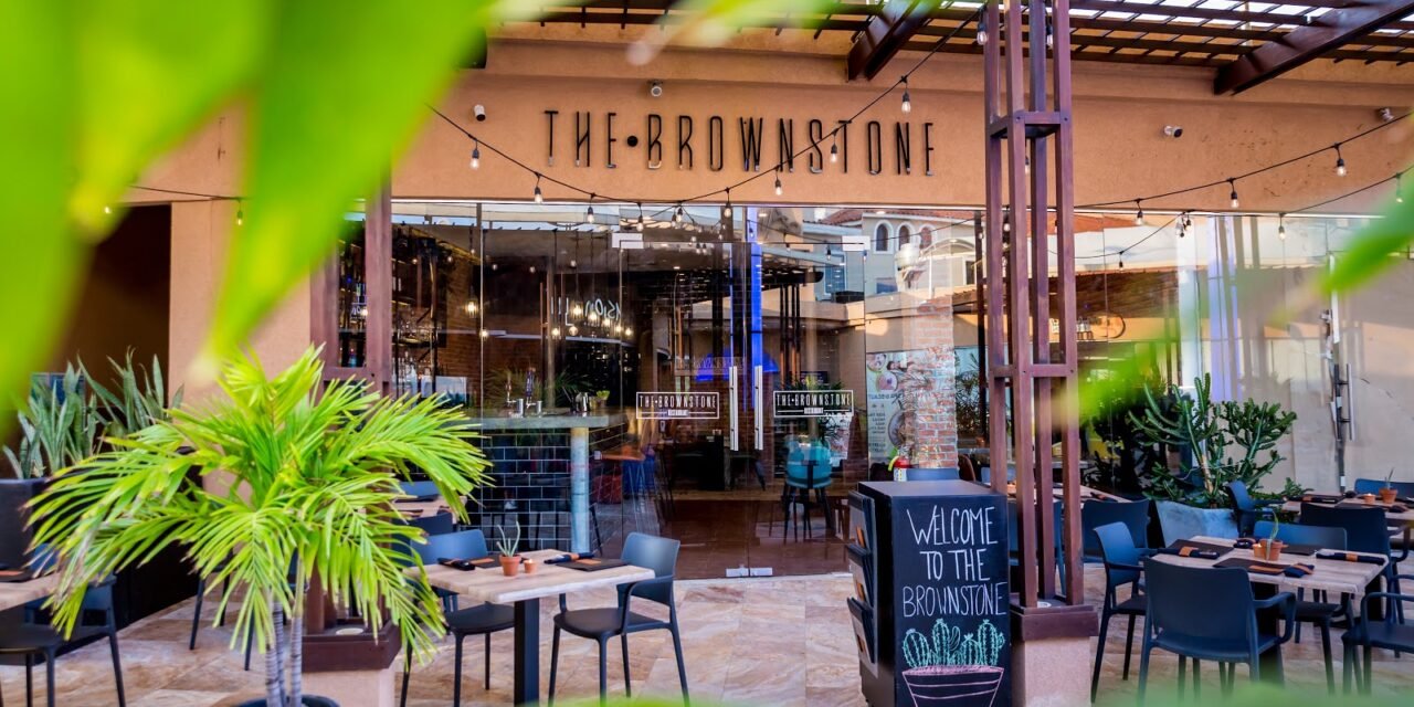 The Brownstone Restaurant Aruba: Steakhouse-Style Dining Palm Beach