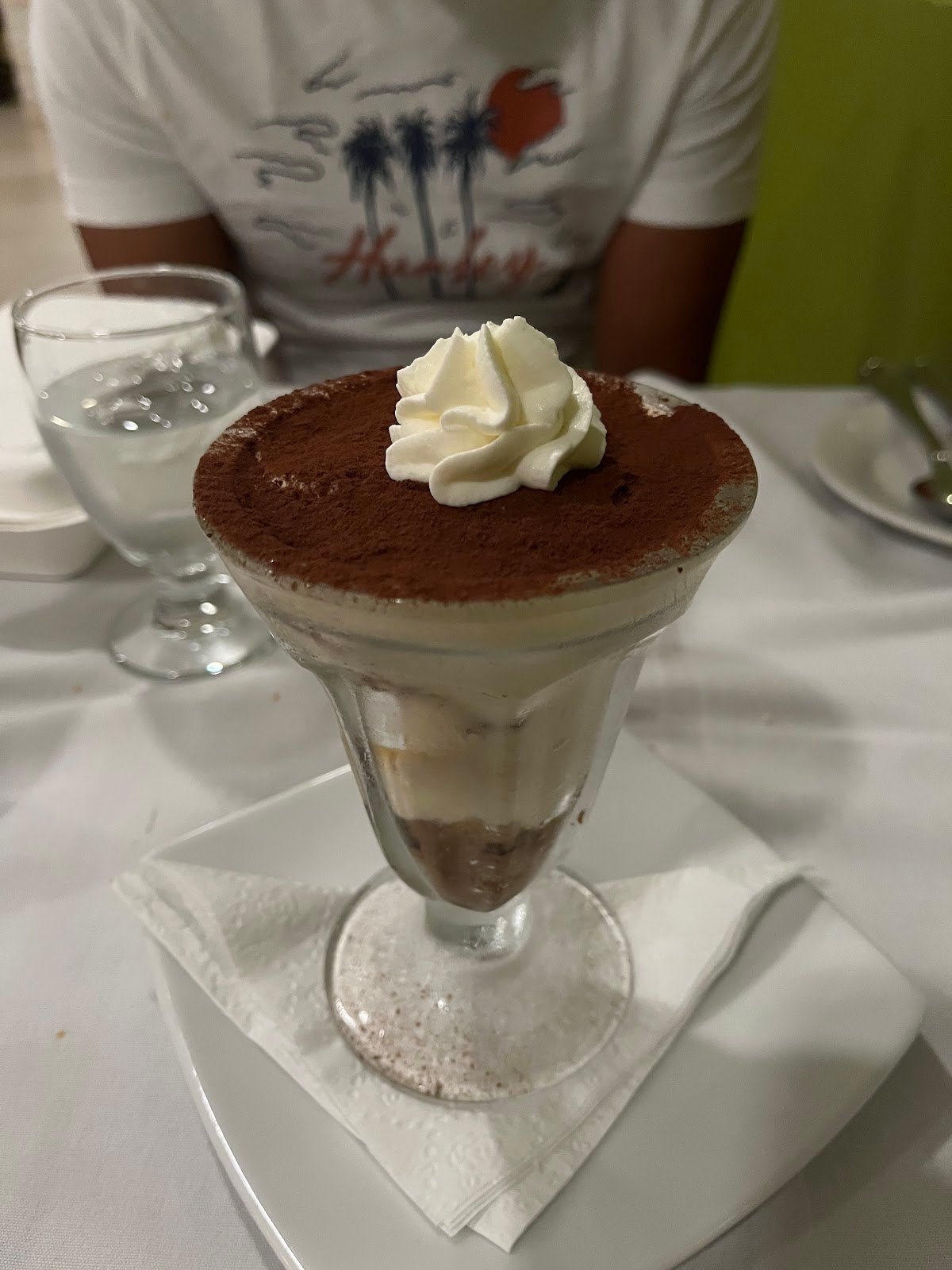 Zucchini Restaurant & Lounge dining experience