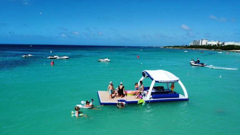 Aruba Aqua Lounge in Aruba