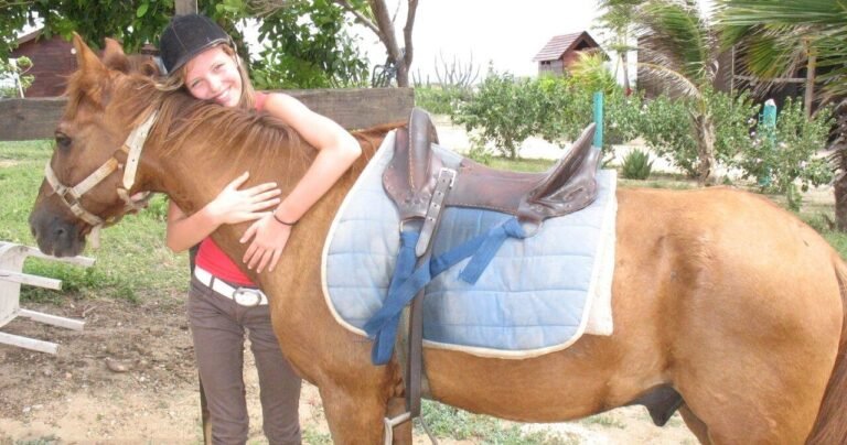 Guided horseback riding tour through the Aruba countryside