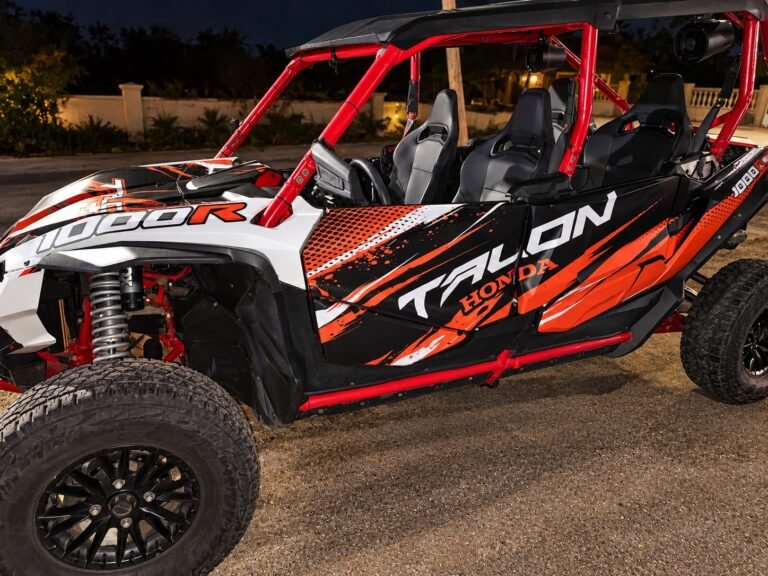 Honda Talon 1000R UTV rental in Aruba